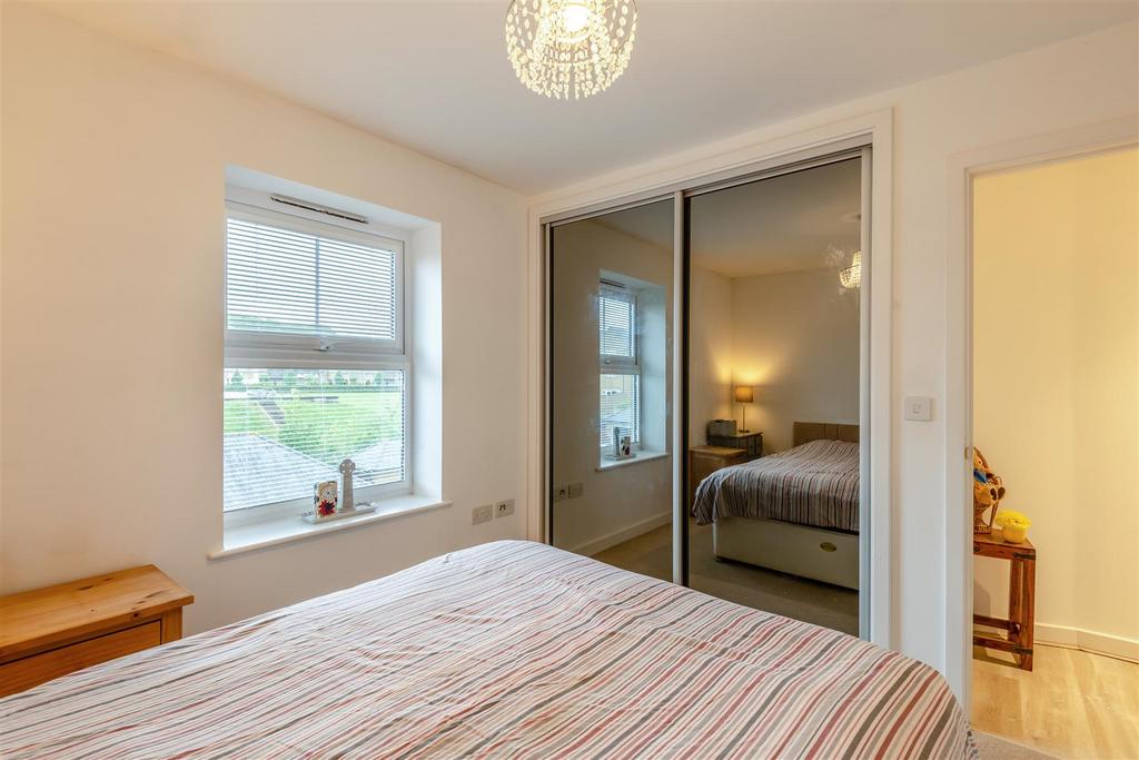 8647326-interior07.jpg
