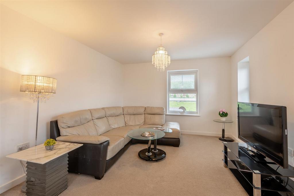 8647326-interior16.jpg