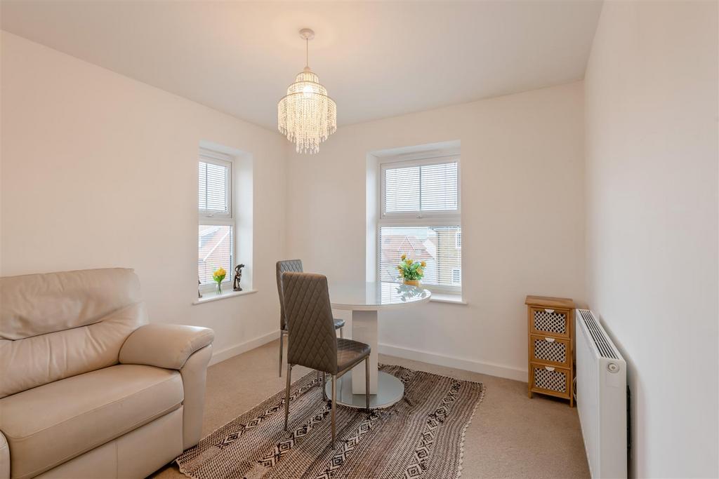 8647326-interior14.jpg