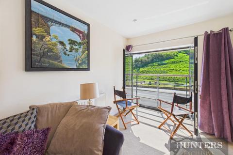 2 bedroom apartment for sale, Peasholm Gap, Scarborough