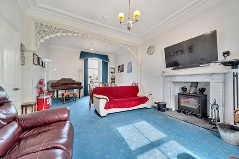41 Ernespie Road, Castle Douglas, DG7 1LD