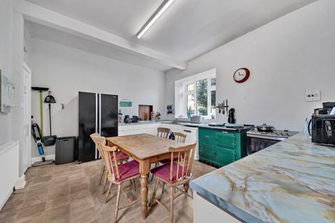 41 Ernespie Road, Castle Douglas, DG7 1LD
