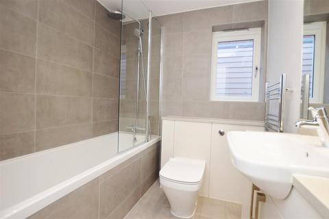 2 bedroom apartment to rent, The Bakehouse, Rectory Road