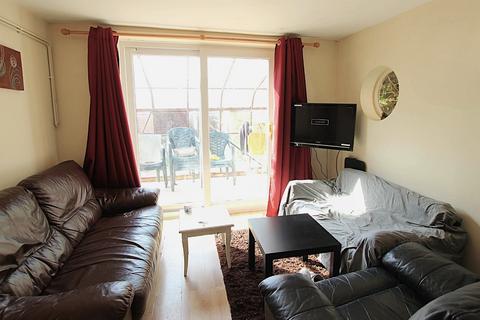 6 Lodge Close, Worcester, WR2 6JL
