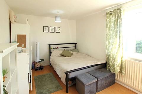 6 Lodge Close, Worcester, WR2 6JL