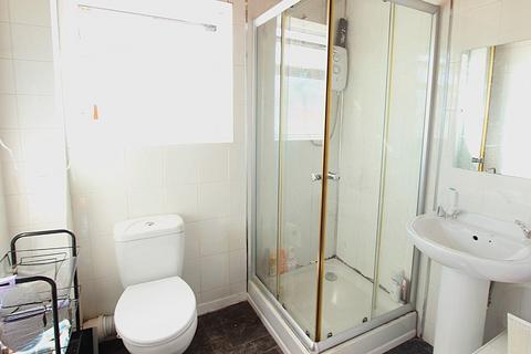 6 Lodge Close, Worcester, WR2 6JL