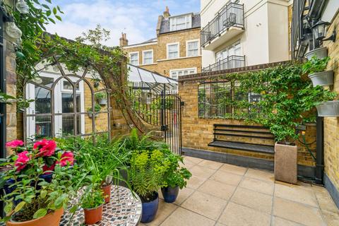 5 bedroom terraced house for sale, South End Row, London
