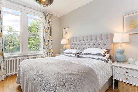 3 bedroom flat for sale, Carlton Mansions, Randolph Avenue, Maida Vale, London