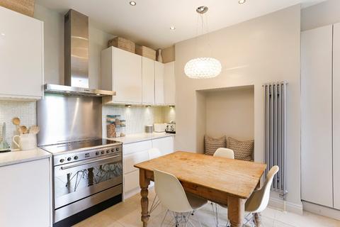 3 bedroom flat for sale, Carlton Mansions, 217 Randolph Avenue, London