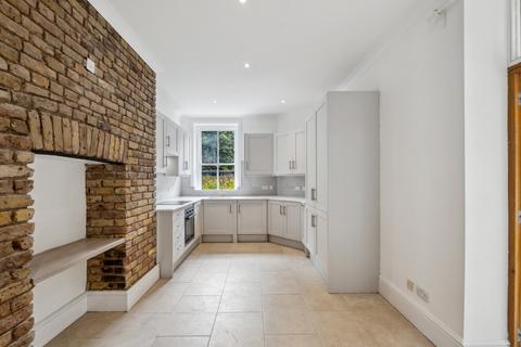 2 bedroom flat to rent, Cleveland Mansions, Widley Road, London