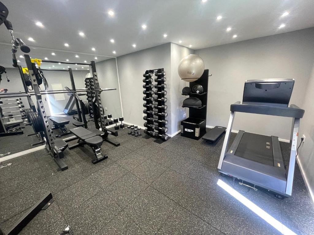 GYM 1.jpg
