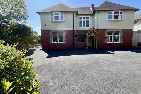 undefined, Park Lane, Congleton CW12