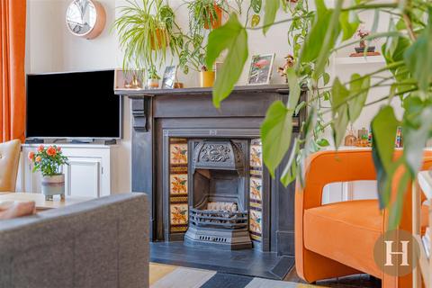2 bedroom terraced house for sale, Hartledon Road, Harborne, Birmingham, B17