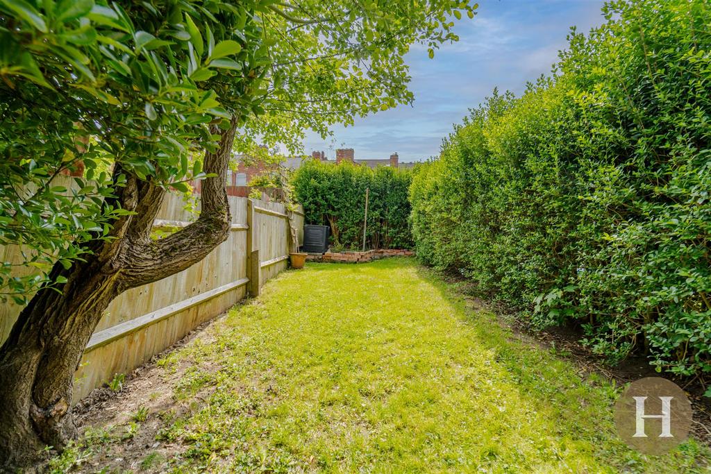 Hadleigh Estate Agents-44.jpg