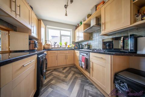 undefined, Gregory Crescent, Bradford BD7