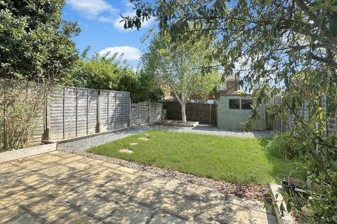 6 Gosling Way, Sawston, Cambridge, CB22 3DZ