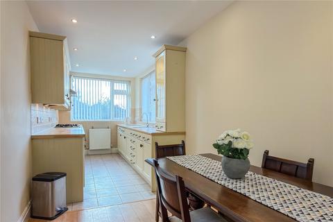 3 bedroom semi-detached house for sale, Hollinwood Avenue, Chadderton, Oldham, Greater Manchester, OL9
