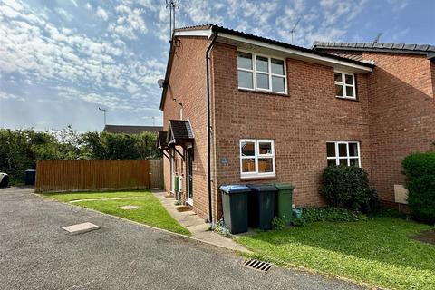 17 Devonish Close, Alcester, B49 6EG