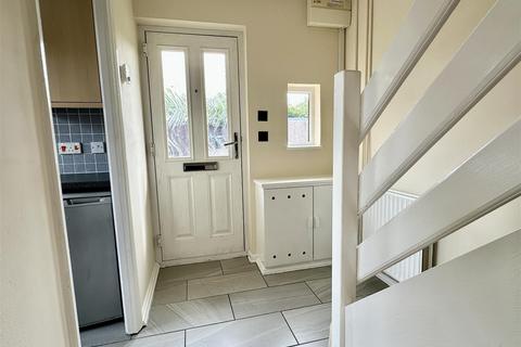 17 Devonish Close, Alcester, B49 6EG