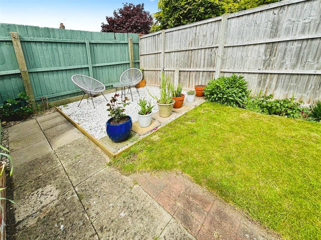 Garden....jpg