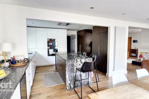 49 The Green, Werrington, Peterborough, PE4 6RT