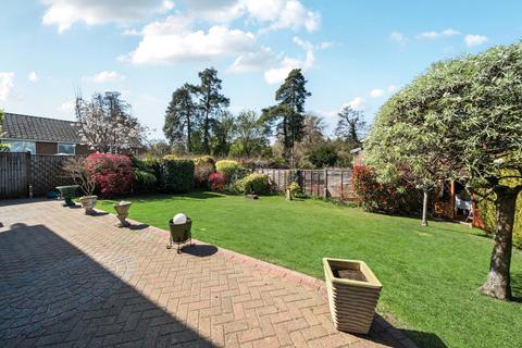 4 bedroom detached house for sale, Coleridge Avenue, Hampshire GU46
