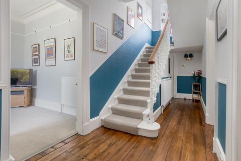 102 Main Street, Roslin, EH25 9LT