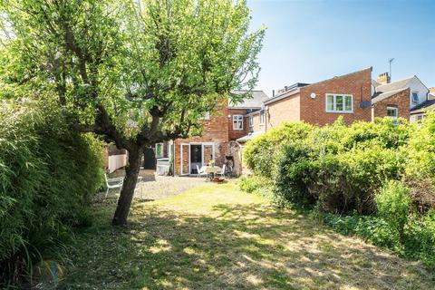 3 bedroom detached house for sale, Foster Hill Road, Bedford
