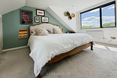 1 Alexandra Terrace, Broadclyst Station, Exeter, EX5 3AU