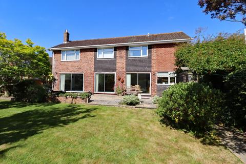 4 bedroom detached house for sale, St Aubins Park, Hayling Island