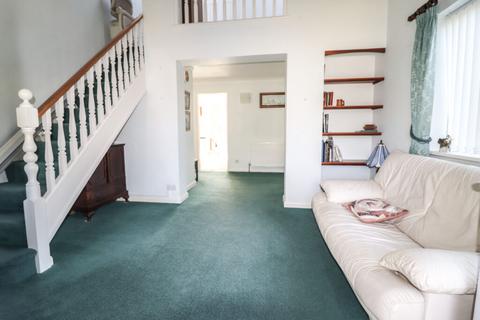 4 bedroom detached house for sale, St Aubins Park, Hayling Island