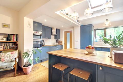 13 Caistor Lane, Poringland, Norwich, NR14 7QT