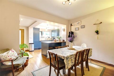 13 Caistor Lane, Poringland, Norwich, NR14 7QT