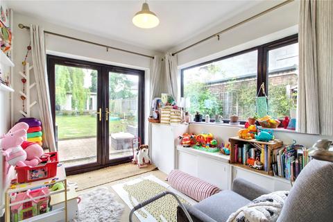 13 Caistor Lane, Poringland, Norwich, NR14 7QT
