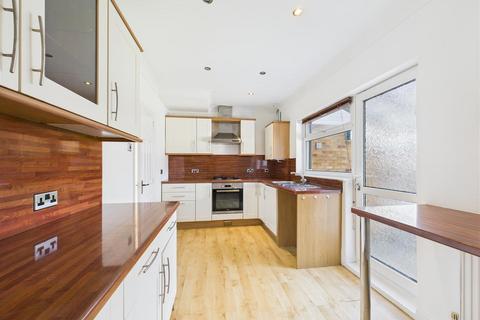 Northfield Avenue, Hessle