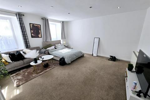 1 bedroom flat for sale, Westgate Street, Launceston