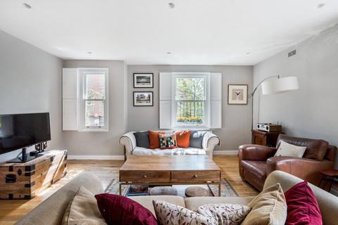 36 Ravensdon Street, London, SE11 4AR