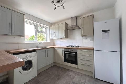 66 Trussell Crescent, Winchester, SO22 6EA