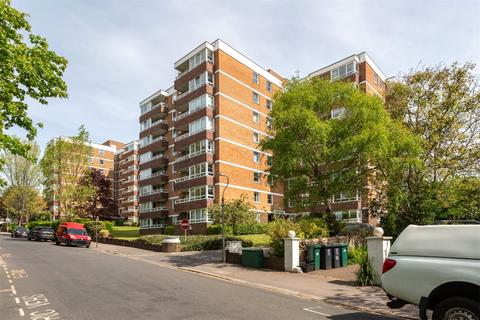 39 Greenacres, Brighton, BN1 6HR