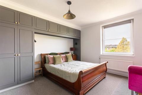 39 Greenacres, Brighton, BN1 6HR