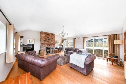 3 bedroom detached house for sale, The Barn, Off Cliff Road & New Laithe Lane, Holmfirth, HD9