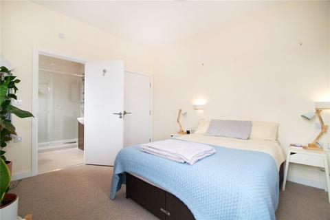 4 Athelstan Place, Twickenham, TW2 6AY