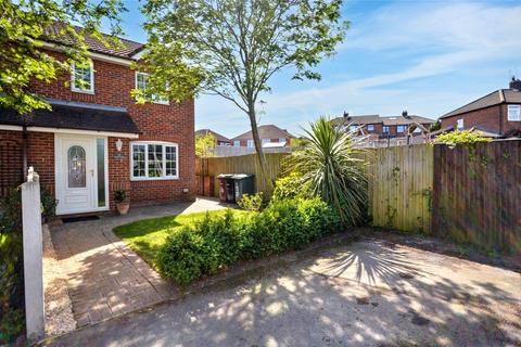 15 Avocet Garth, Leeds, LS10 3HE