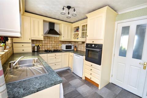 15 Avocet Garth, Leeds, LS10 3HE