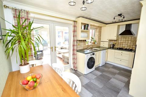 15 Avocet Garth, Leeds, LS10 3HE
