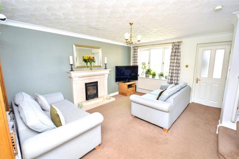 15 Avocet Garth, Leeds, LS10 3HE