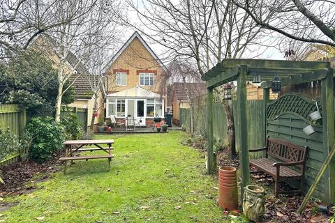 undefined, Hawkins Way, Bovingdon HP3