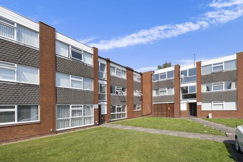 2 bedroom flat for sale, Flat 8, Marlborough Court, 108 New Road. B60 2LD