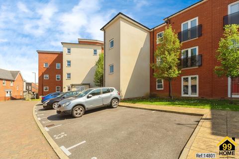 2 bedroom flat to rent, Pondecroft, Aylesbury, Buckinghamshire, HP18