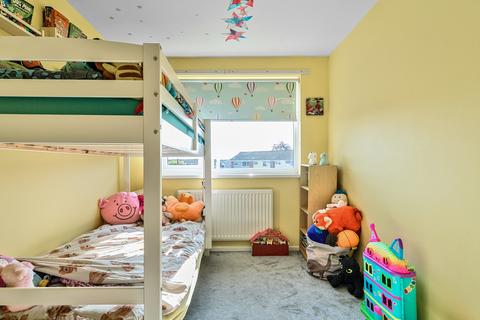 52 Lansdown, Yate, Bristol, BS37 4LR
